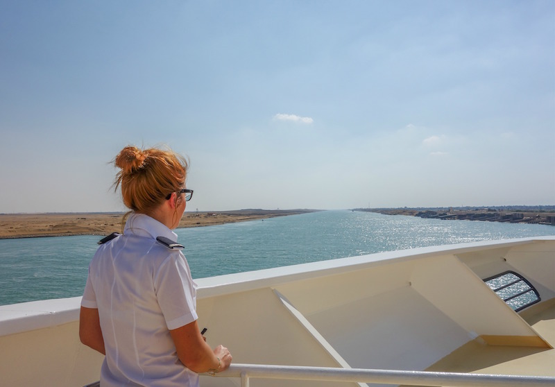 Suezkanal Golf von Aden Aegypten Kreuzfahrtschiff Tranzsuez