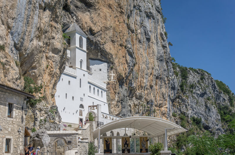 Montenegro Rundreise Ostrog Monastery