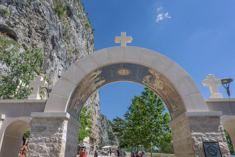 Montenegro Rundreise Ostrog Monastery