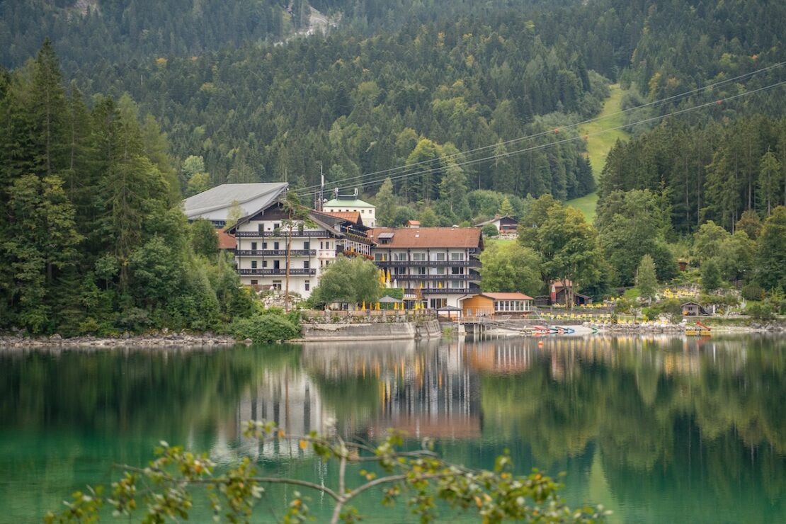 Eibsee Hotel