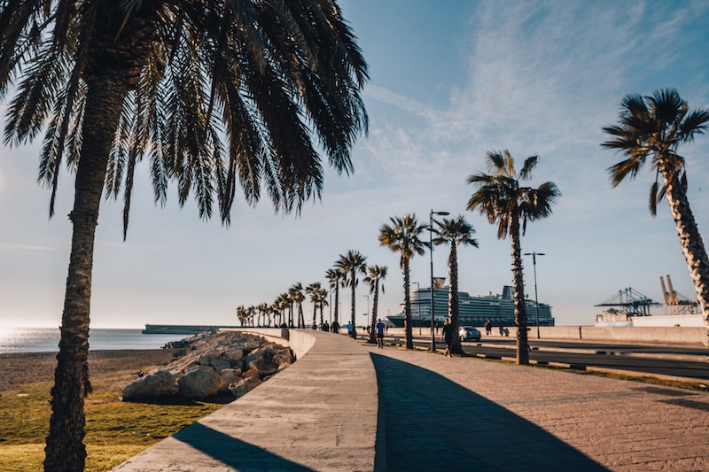 Malaga Sehenswuerdigkeiten Hafen