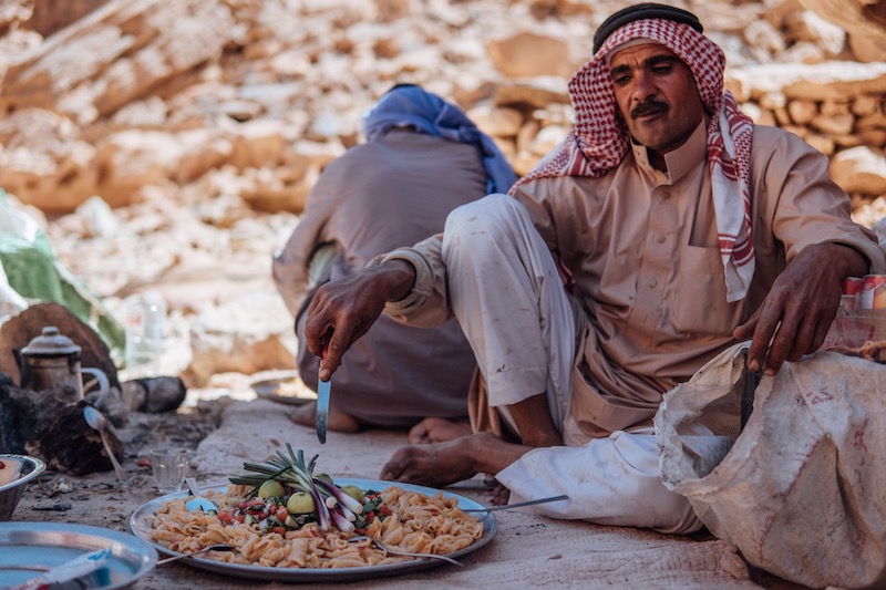 Essen in der Wüste