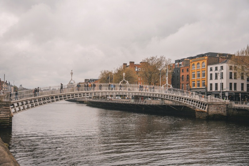 Ha'penny Bridge Dublin Sehenswürdigkeiten