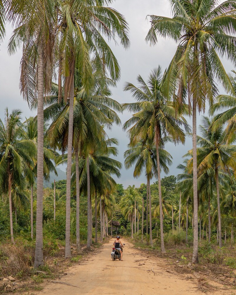 rollerfahren-auf-koh-chang