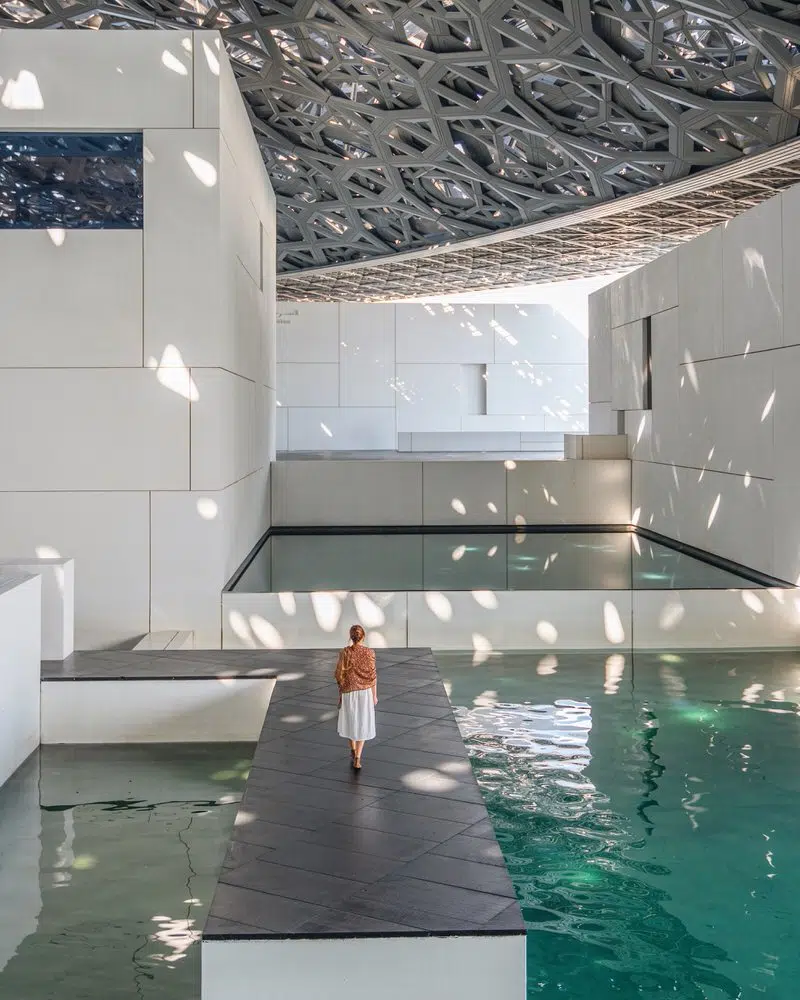 Louvre Abu Dhabi Sehenswürdigkeiten
