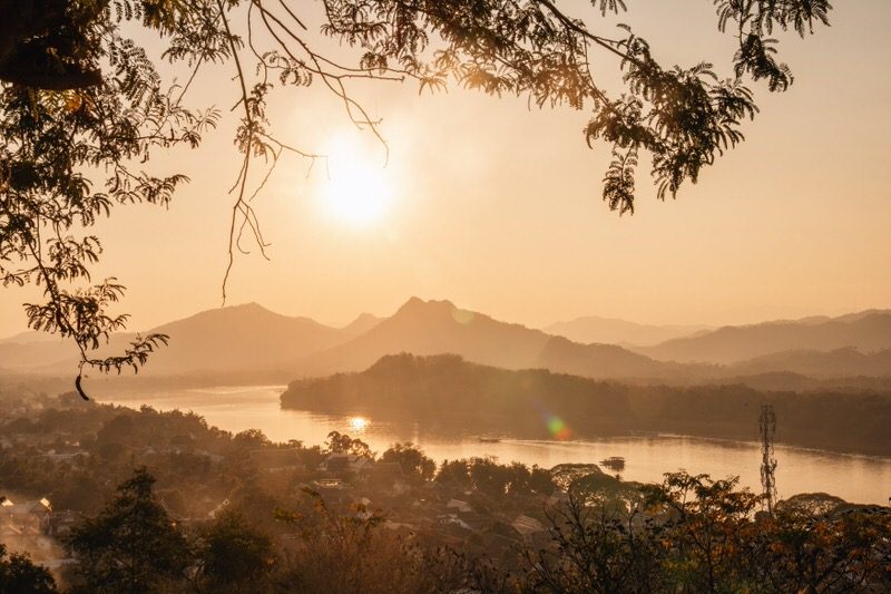 Sonnenuntergang Mount Phousi