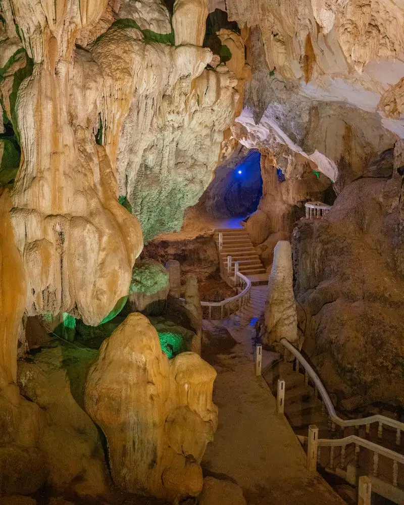 Vang-Vieng-Sehenswuerdigkeiten-Tham-Chang-Cave