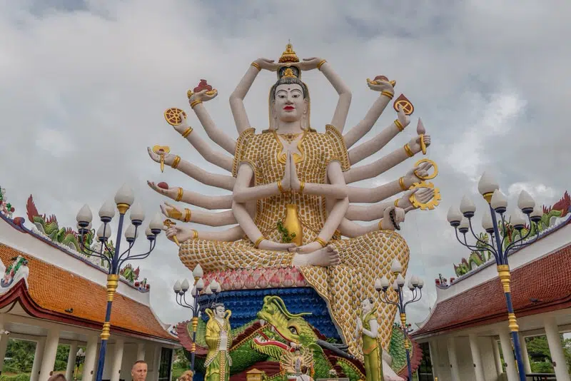 Wat Plai Laem