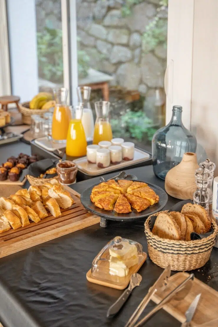 Frühstück im Hotel in Tossa de Mar