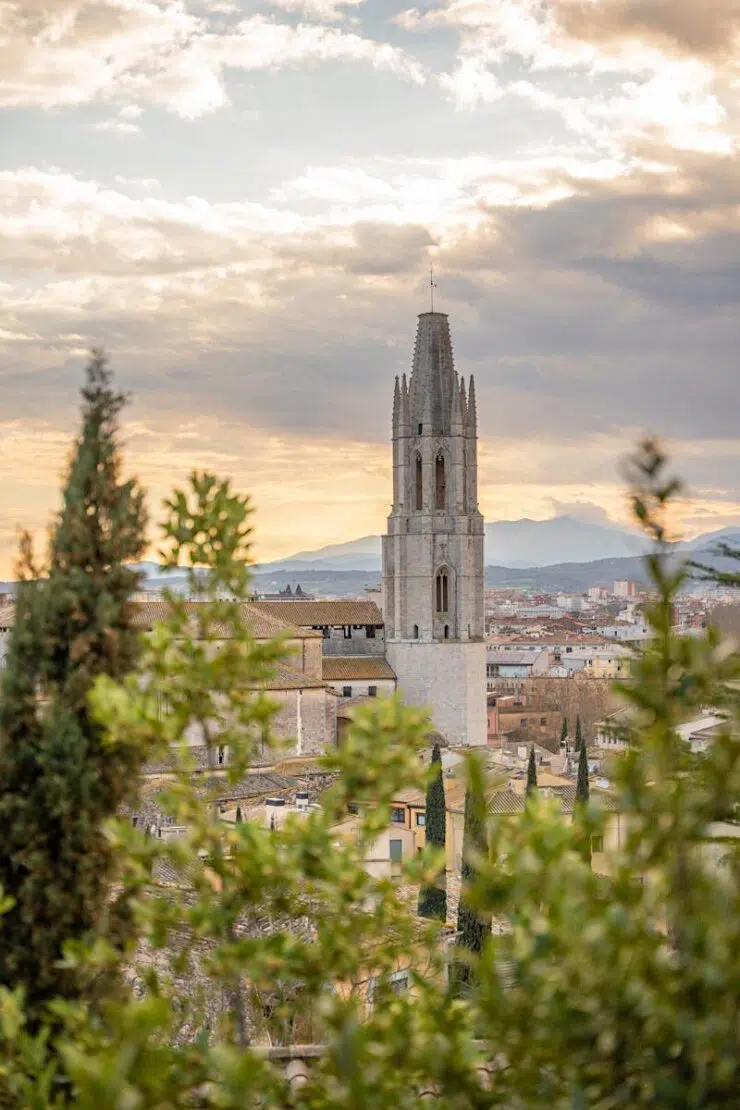 Glockenturm Basilika Sant Feliu