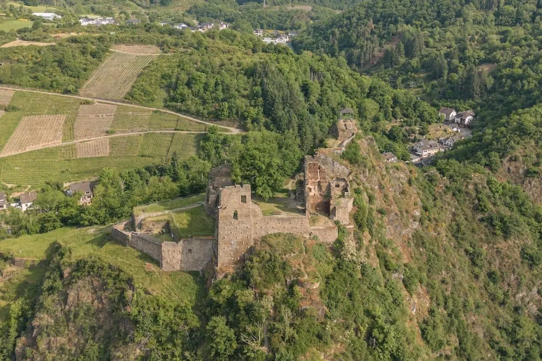 Burg Are in Altenahr
