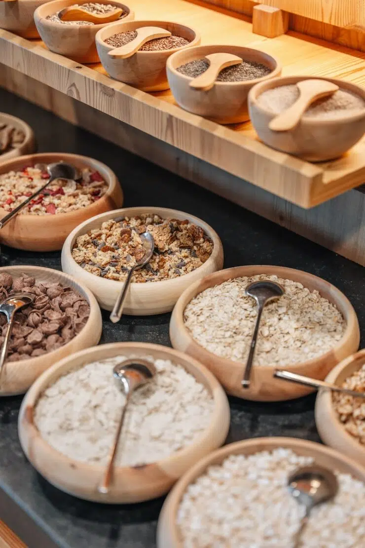Frühstücksbuffet im OLM Nature Escape Südtirol
