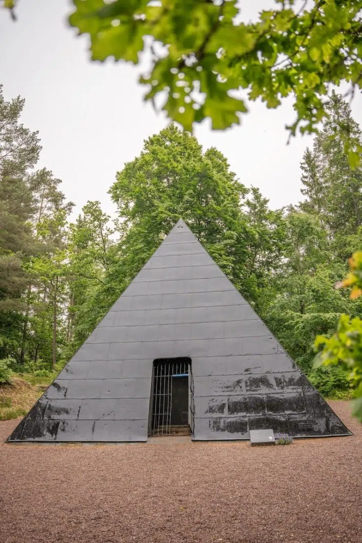 Lommaryd Pyramide Småland Sehenswürdigkeiten