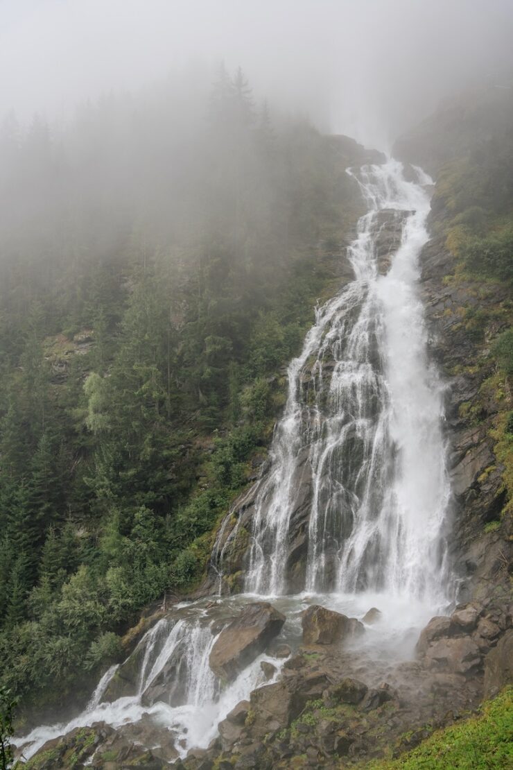 Wasserfall im Ötztal Stuibenfall