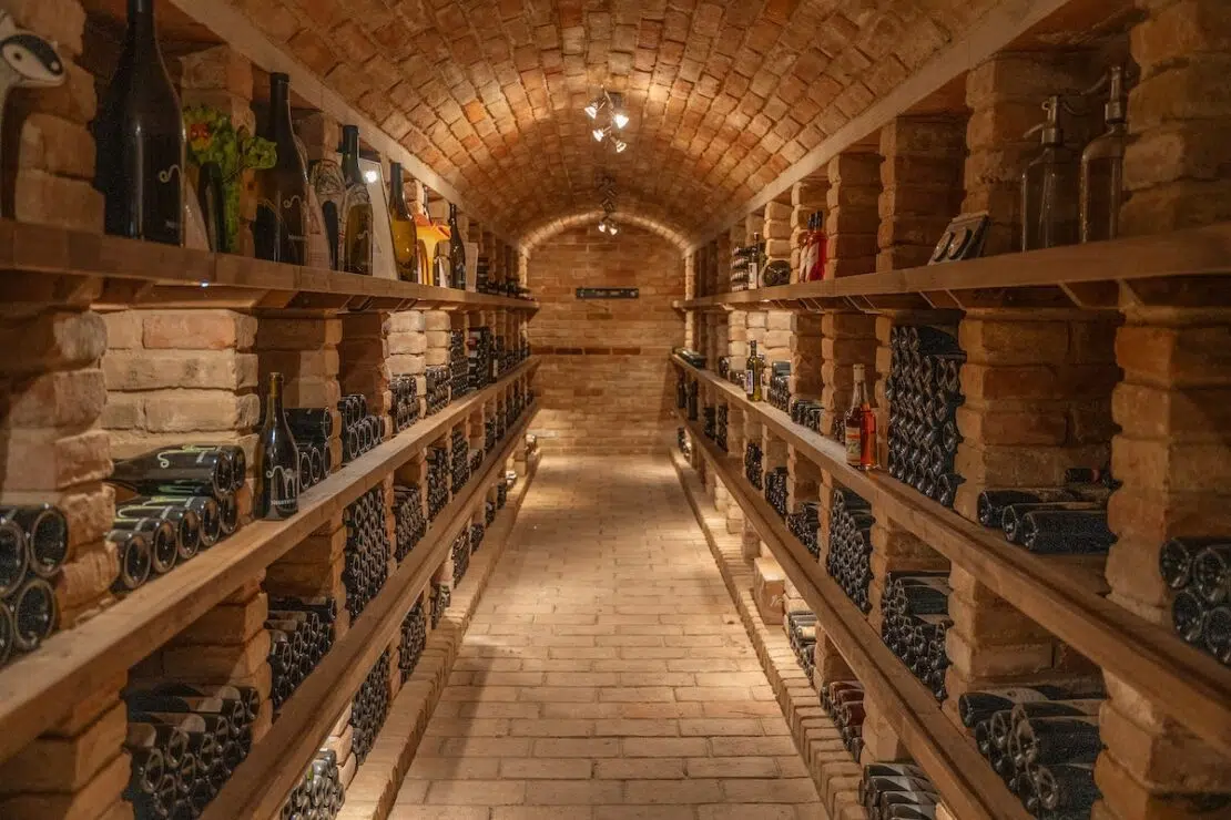 Weinkeller im Weingut Neustifter in Poysdorf