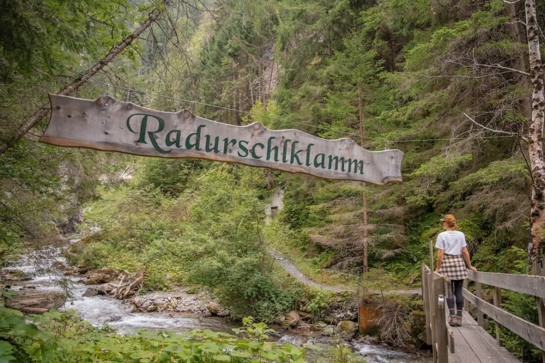 Wanderung durch die Radurschlklamm in Pfunds Tirol