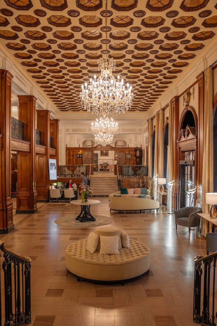Lobby im Lord Nelson Hotel in Halifax Kanada