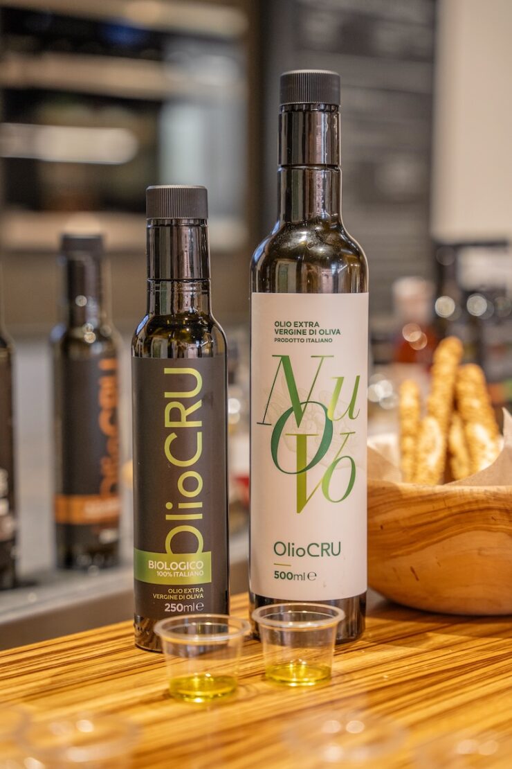 Olio CRU Olivenöl Garda Trentino
