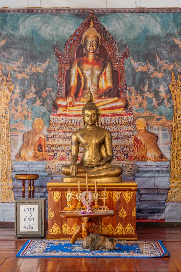 Wat Maha Phruettharam Worawihan Chinatown Bangkok