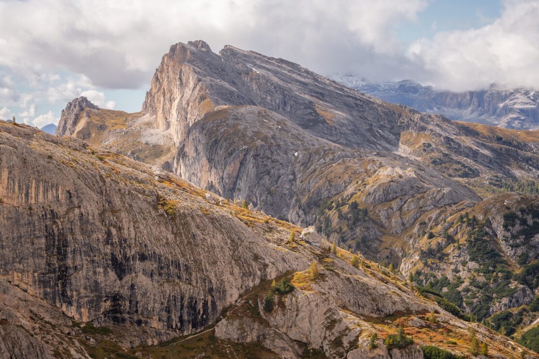 Bergpanorama bei der Wanderung zur Lagazuoi Hütte