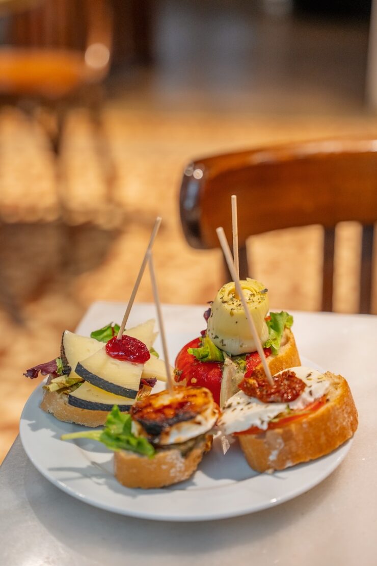 Essen in Barcelona Tapasbar El Drac de Sant Jordí