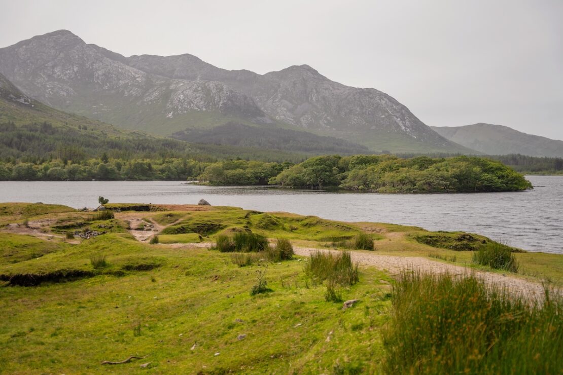 Connemara in Irland Lough Inagh