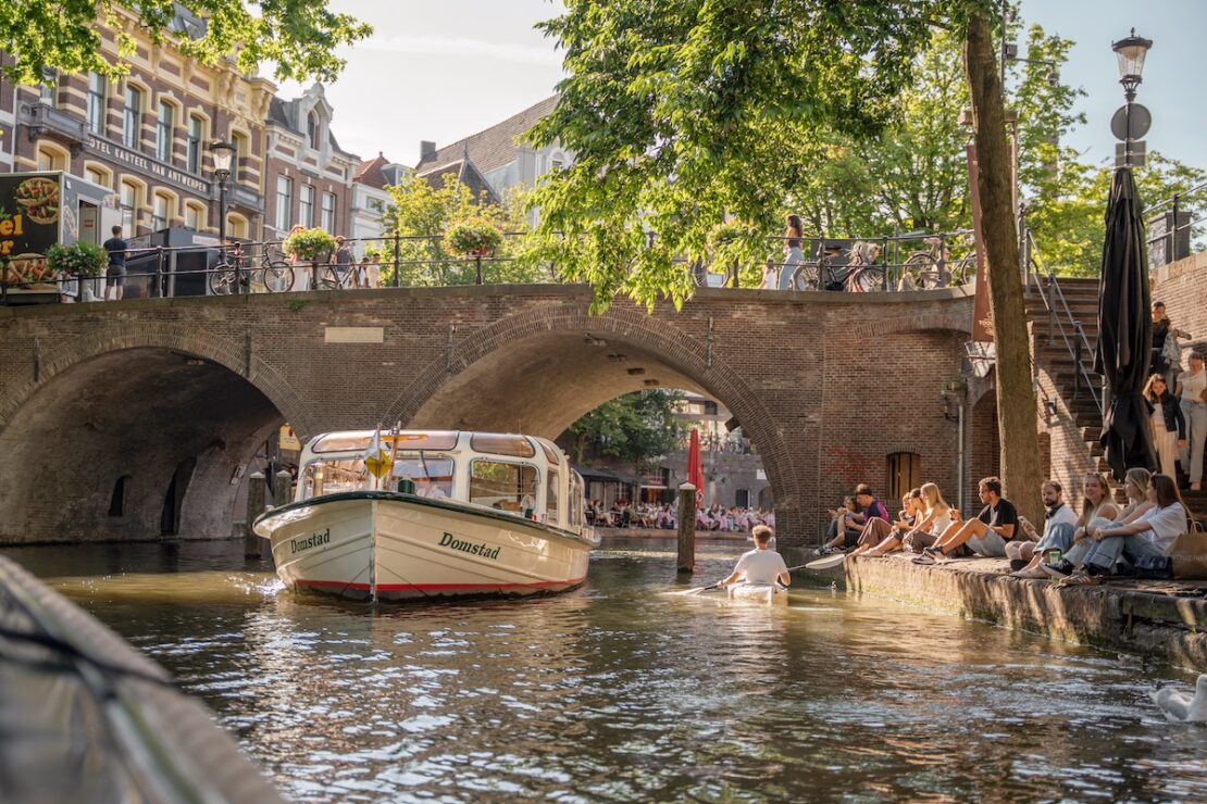 Grachtenrundfahrt Utrecht Niederlande