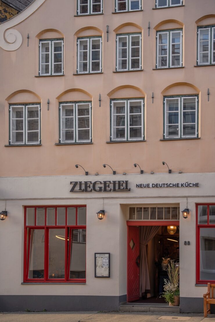 Restaurant Ziegelei Luebeck