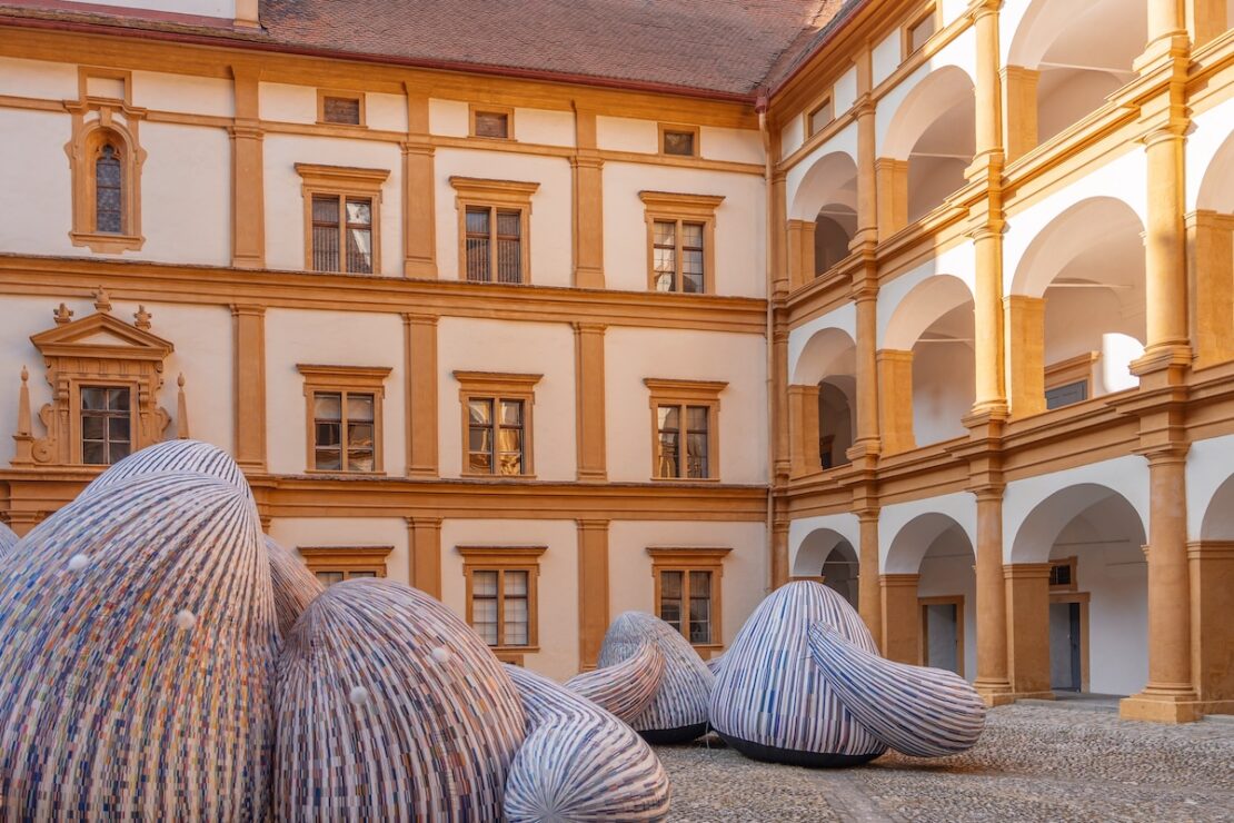 Graz Sehenswuerdigkeiten Schloss Eggenberg Innenhof