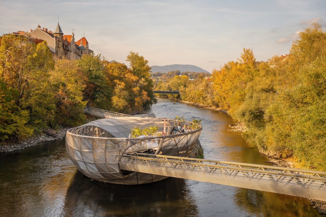 Sehenswuerdigkeiten in Graz Murinsel