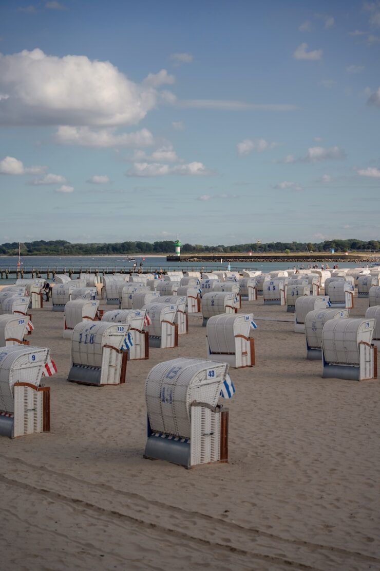 Strandkoerbe in Travemuende